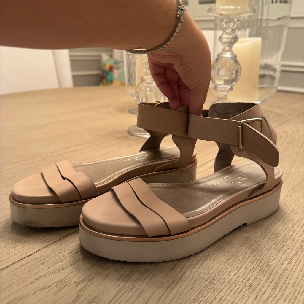Agl (Attilio Giusti Liombruni) Beige Platform Sandals
